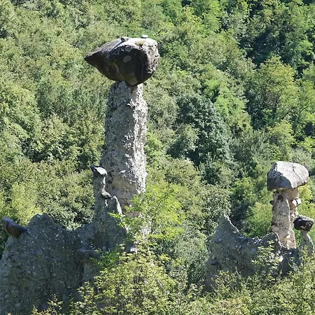 Lägenhet E Monti Zone