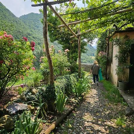 E Monti Zone