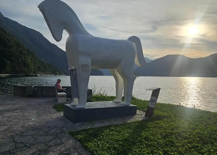 E Monti Lägenhet Zone