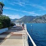 E Monti